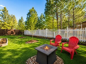 Terrace/patio - Bear PAC Hideout (Big Bear Lake)