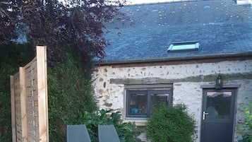 Enceinte de lâhĂ©bergement