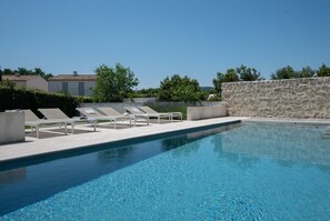 Beheizter Pool