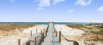 Dear Time Beach house- 5 bedrooms, Elevator, Sleeps 10, PRIVATE pool