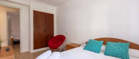 3 Schlafzimmer, Bügeleisen/Bügelbrett, kostenloses WLAN, Bettwäsche