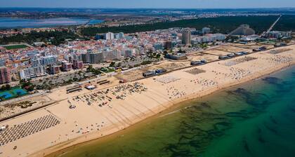 Apartment T1 C/vista Mar by LovelyStay