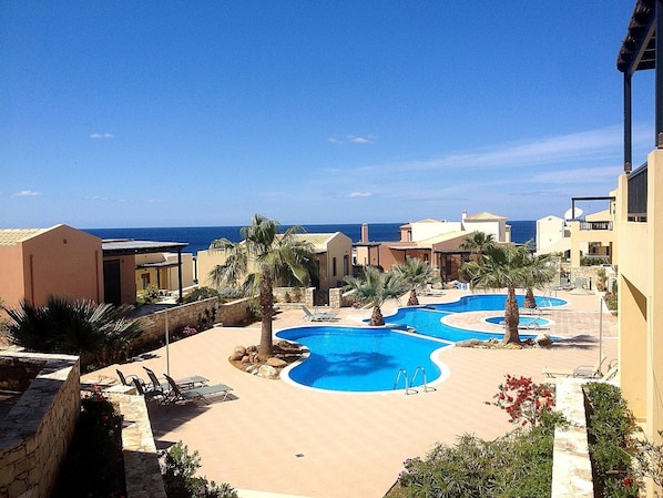 Apartment, 2 Bedrooms, Smoking, Balcony | Pool