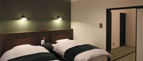 1 bedroom, iron/ironing board, free WiFi