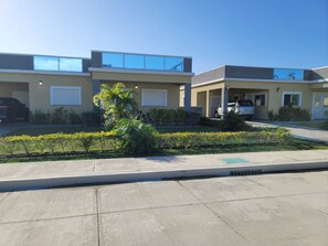 숙박 시설 정면