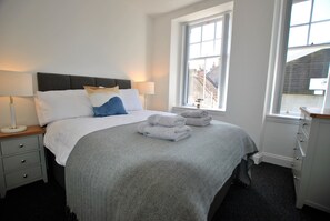 2 Schlafzimmer, Bügeleisen/Bügelbrett, Internetzugang, Bettwäsche