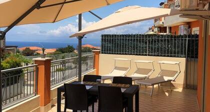 Nuovissimo Alloggio A Pizzo Complesso Con Piscina