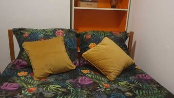 Shared Dormitory, 1 Bedroom, Terrace | 1 bedroom