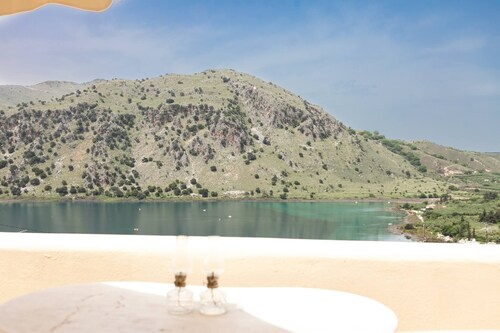 Bental's Dream Place With Lake And Sea View