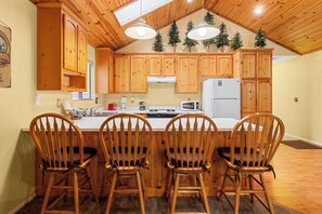 電気ポット、トースター