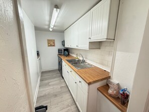 Studio – comfort, eget bad | Eget kjøkken | Vannkoker