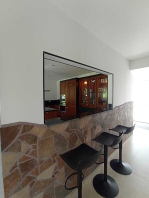 Villa, 3 Bedrooms, Accessible, Smoking | Dining - La Villa "les Pieds Dans L'eau" (Comblain-au-Pont)