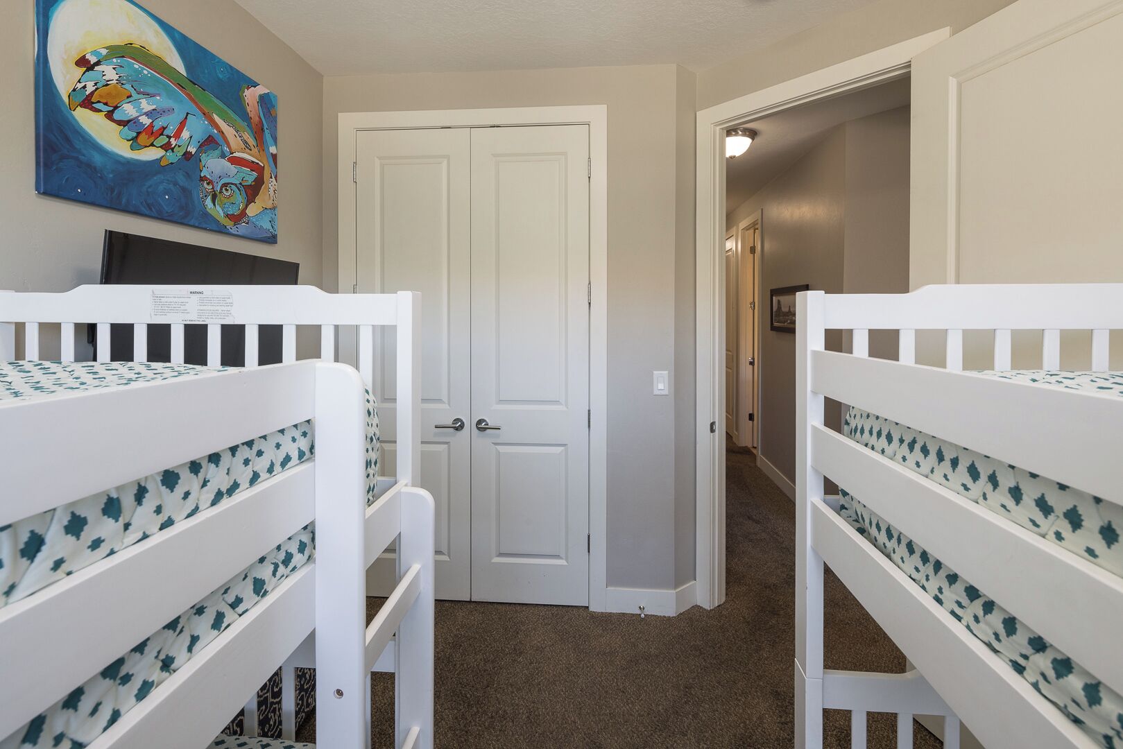Luxury House, 4 Bedrooms, Patio, Mountain View | 4 bedrooms, desk, laptop workspace, free WiFi