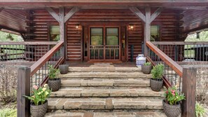 Exterior detail - Sleeps 18 Premium Immersive Experience @ Upscale Luxury LogVilla ~ Hot Springs (Bismarck)