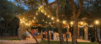 A Magical Place, Sleeps 8, Hot tub/Fire Pit,Pool