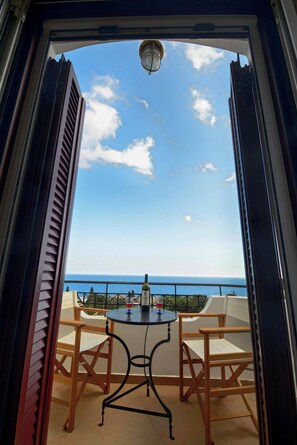 Apartment, 2 Bedrooms, Balcony | Kawasan hartanah