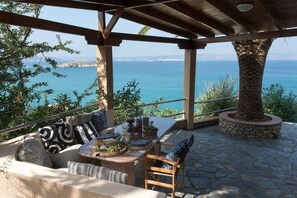 Apartment, 1 Bedroom, Balcony, Garden View | Property grounds