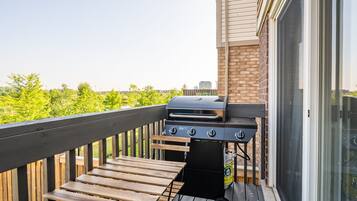 Family House, 3 Bedrooms, Kitchen, Lake View | Terrace/patio