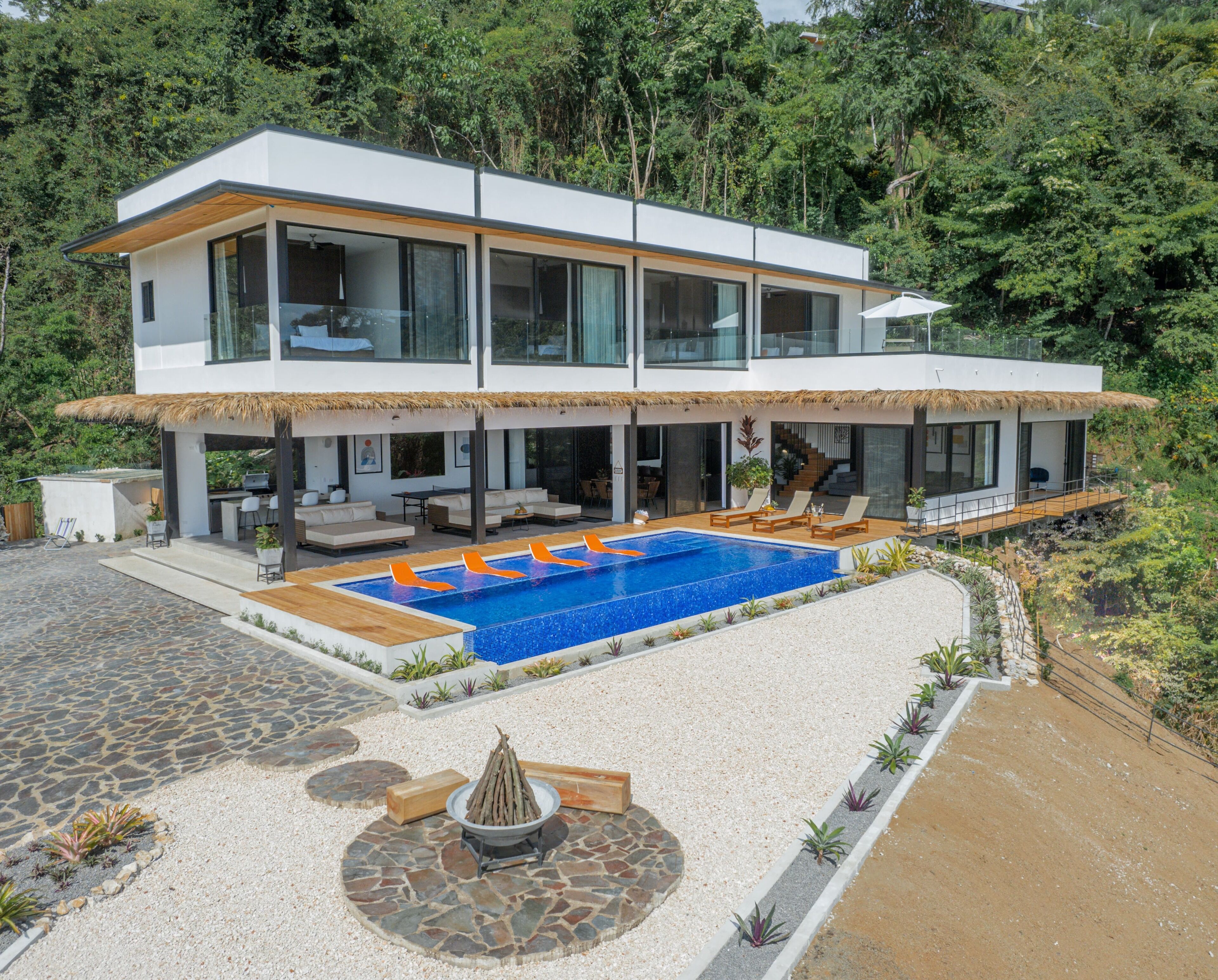 Deluxe Villa | Terrace/patio