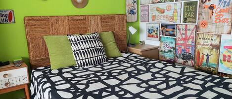 1 habitación, escritorio, wifi gratis y ropa de cama