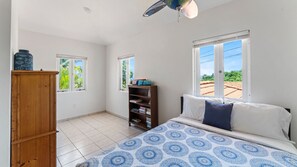 5 bedrooms, iron/ironing board, free WiFi, bed sheets