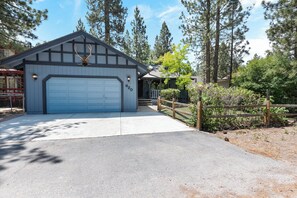 숙박 시설 정면