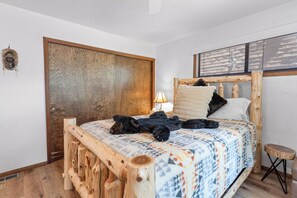 2 間臥室、免費無線上網