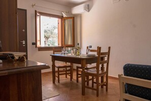 Apartment, 2 Bedrooms, Balcony | Dining - Idyllic Residence Cala Viola B4 one Bedroom Apartment Sleeps 4 Persons (Orosei)