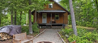 Welcome to Outlaw Acres at Hatfield McCoy. Mountain home on 21 acres