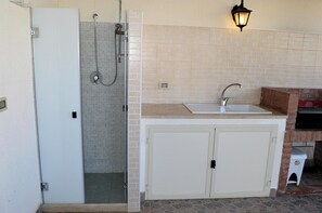 Apartment, 2 Schlafzimmer, Bergblick | Badezimmer
