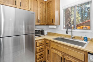 Basic Cabin | Private kitchen