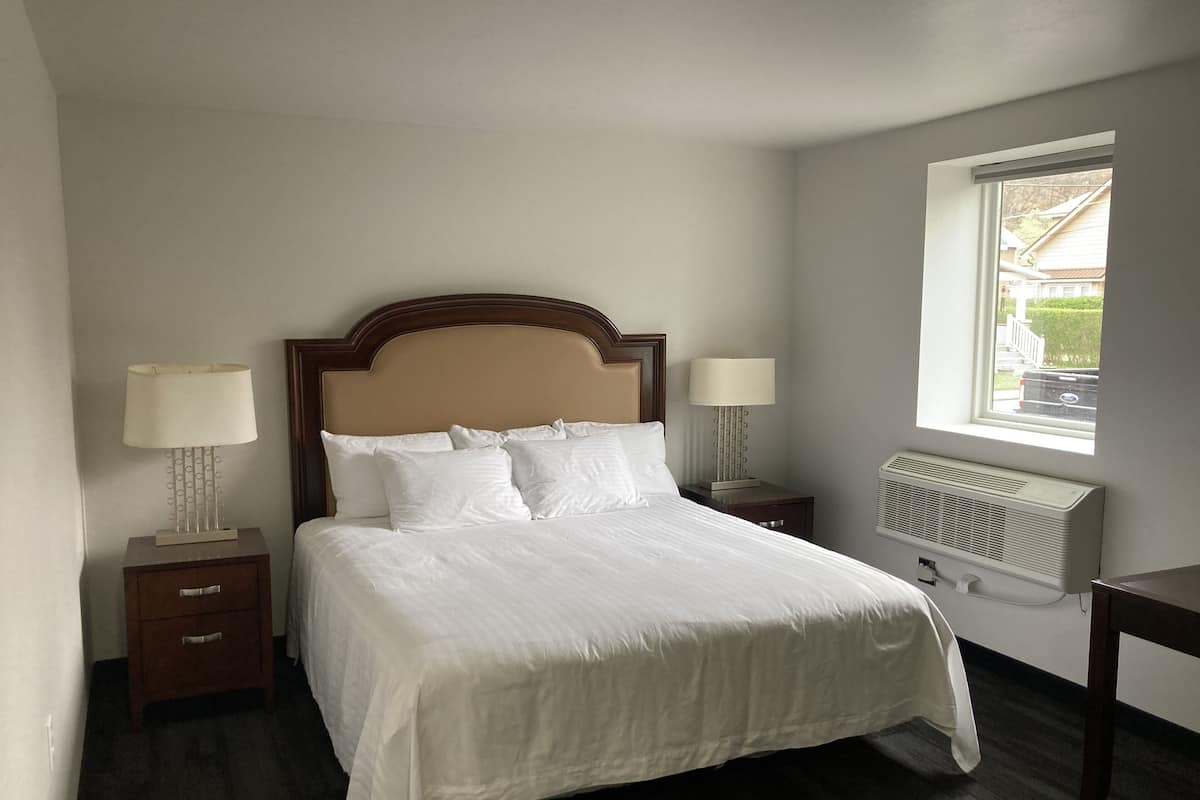 1 bedroom, soundproofing, free WiFi