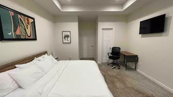 4 bedrooms, WiFi, bed sheets