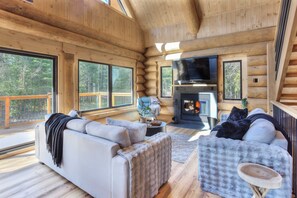 Smart TV, fireplace, video games