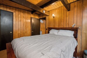 Cabaña básica | 2 habitaciones y wifi gratis 