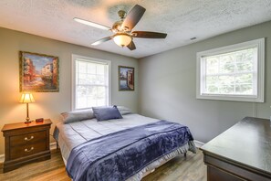3 Schlafzimmer, Bügeleisen/Bügelbrett, Internetzugang, Bettwäsche
