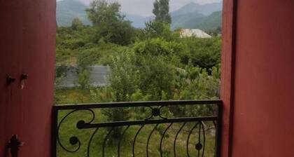 Kriyus Villa, Bed and Breakfast