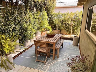 Urban Greenhouse