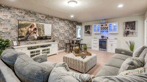 Smart TV, tavolo da calcetto