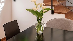 Villa, 5 Schlafzimmer, Balkon, Stadtblick | Speisen