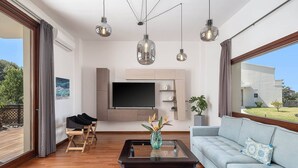 Villa, 5 Schlafzimmer, Balkon, Stadtblick | Wohnbereich