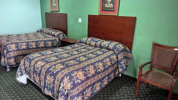 1 habitación, escritorio, tabla de planchar con plancha y wifi gratis