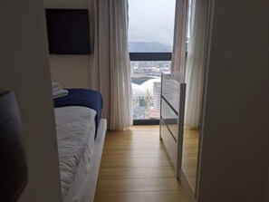 2 bedrooms, iron/ironing board, WiFi, bed sheets - Deluxe panoramic 2+1 apartment in Orbi City (Batumi)