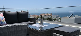 Luxurious villa with sea view and private pool