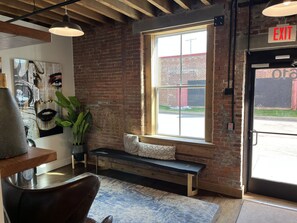 Interior - A Noteworthy Stay in The 1865 Building (Nashville)