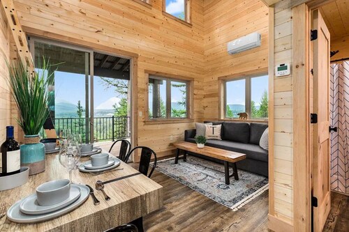 One of a kind views of Glacier National Park! Canyon Cabin at Thunderbird Ridge.