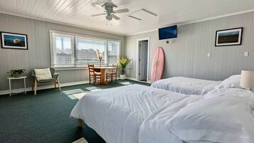 Ferros/tábuas de passar roupa, Wi-Fi, roupa de cama