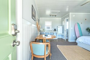 Fer et planche à repasser, Wi-Fi, draps fournis