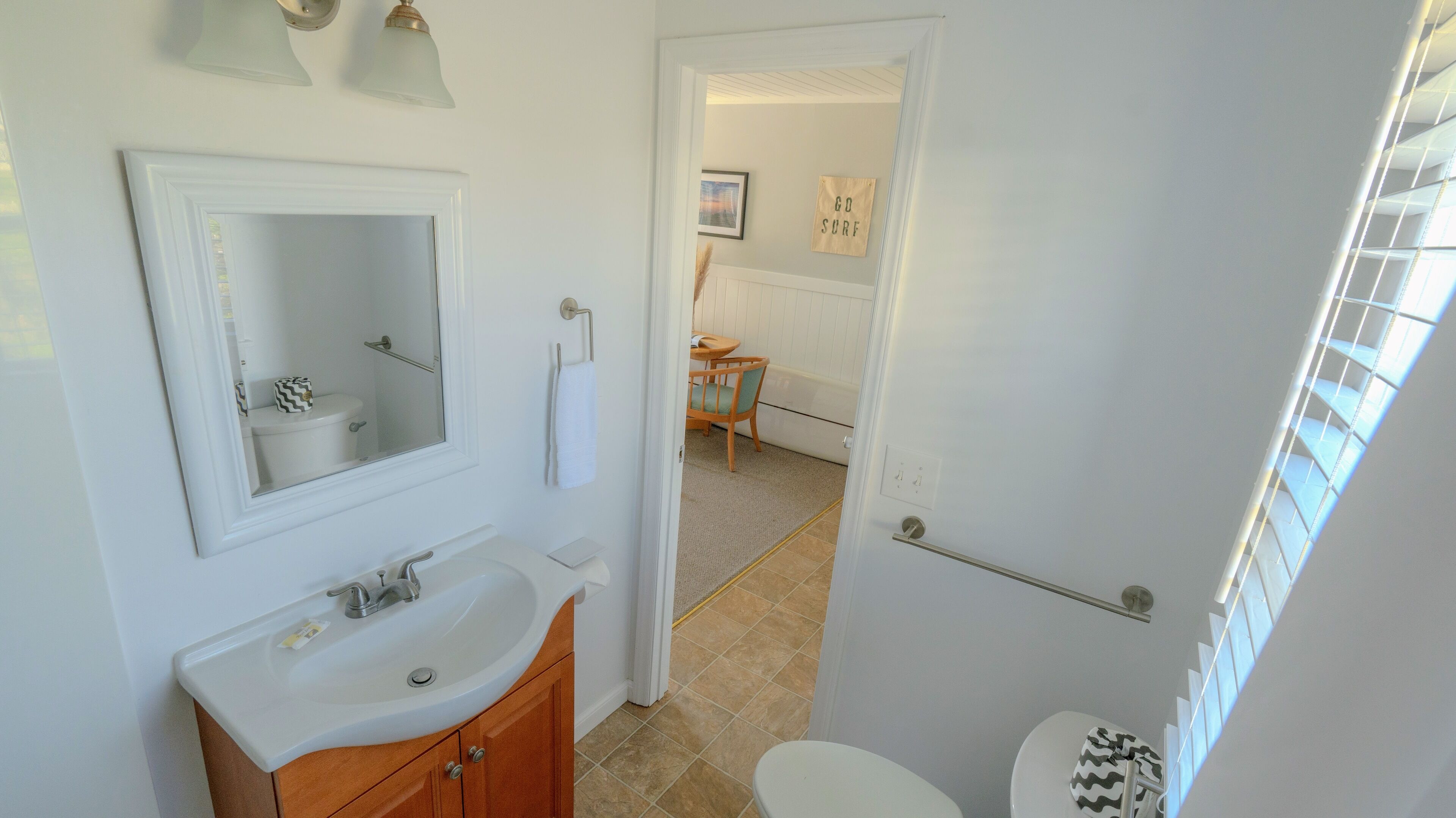 Baignoire, serviettes fournies