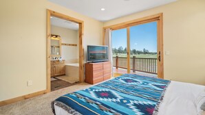 5 bedrooms, WiFi (free) - Coyote Flat  (Big Bear Lake)